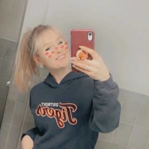 Meet your Posher, Bea